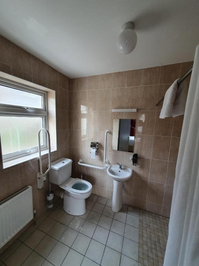 Brookville Guesthouse Tullamore Ngoại thất bức ảnh